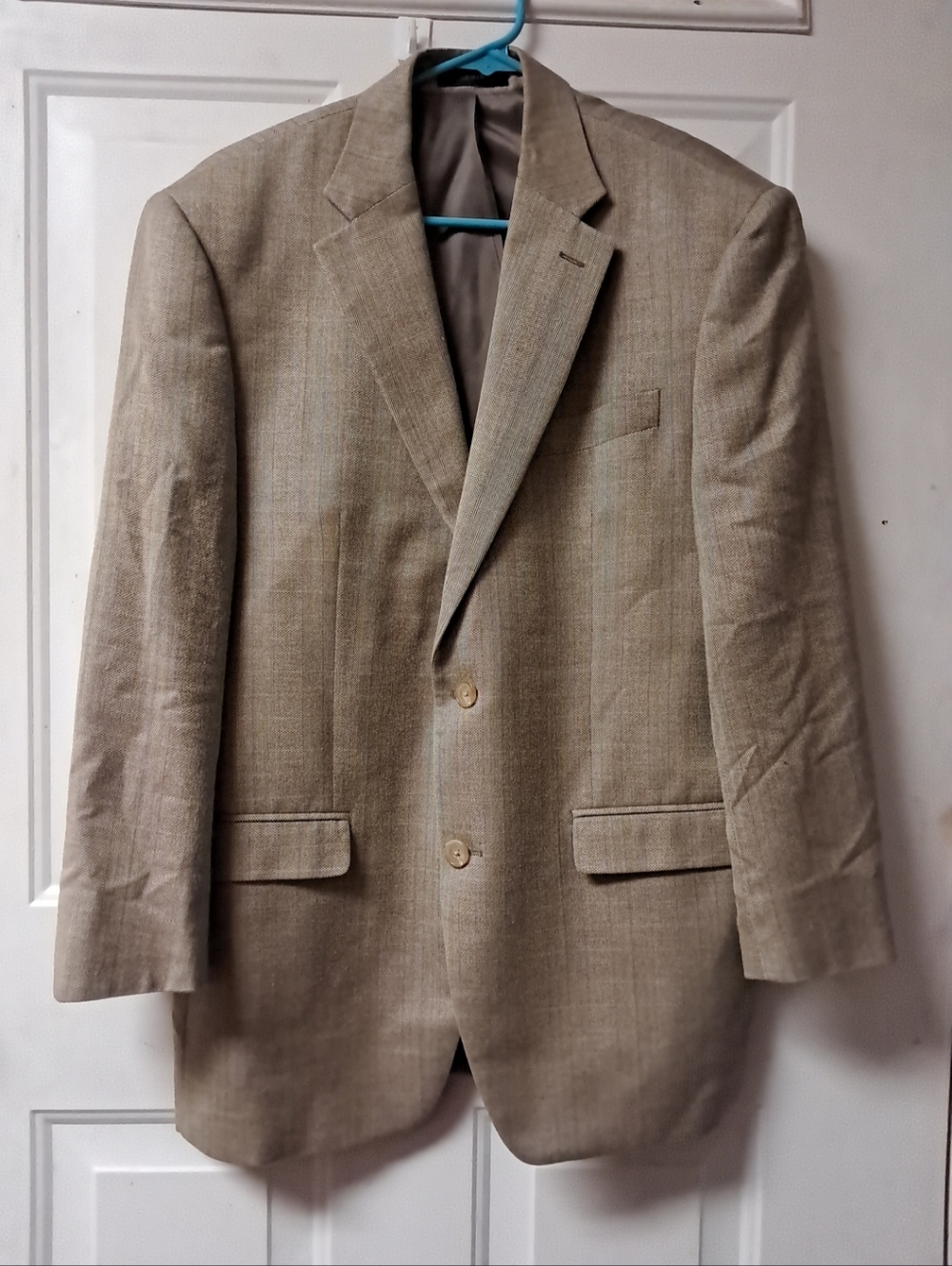Lauren Ralph Lauren 52% Silk 48% Wool 40R Mens Sport Coat. Tan